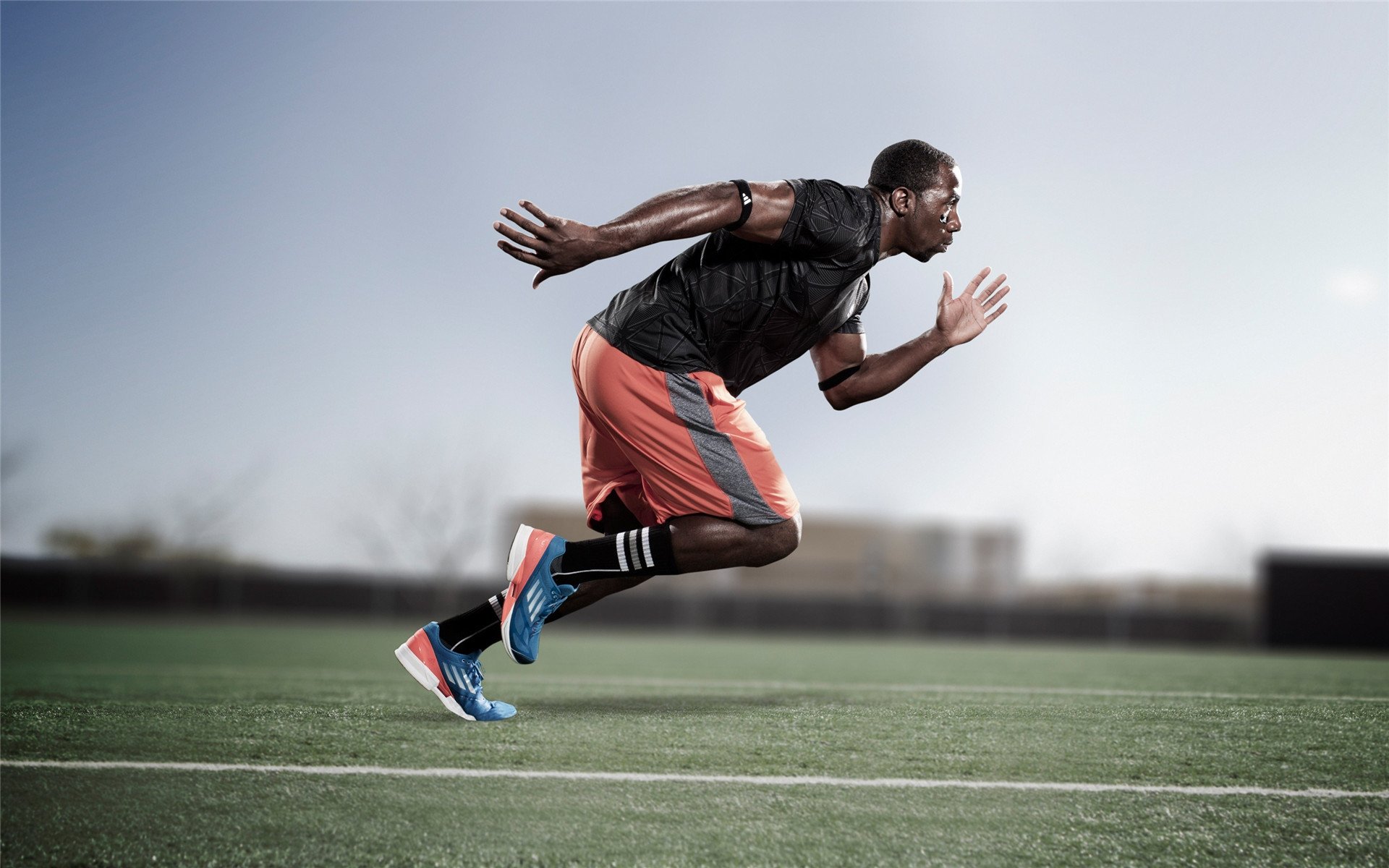 勇士队稳步前行，目标三连冠，勇士队的