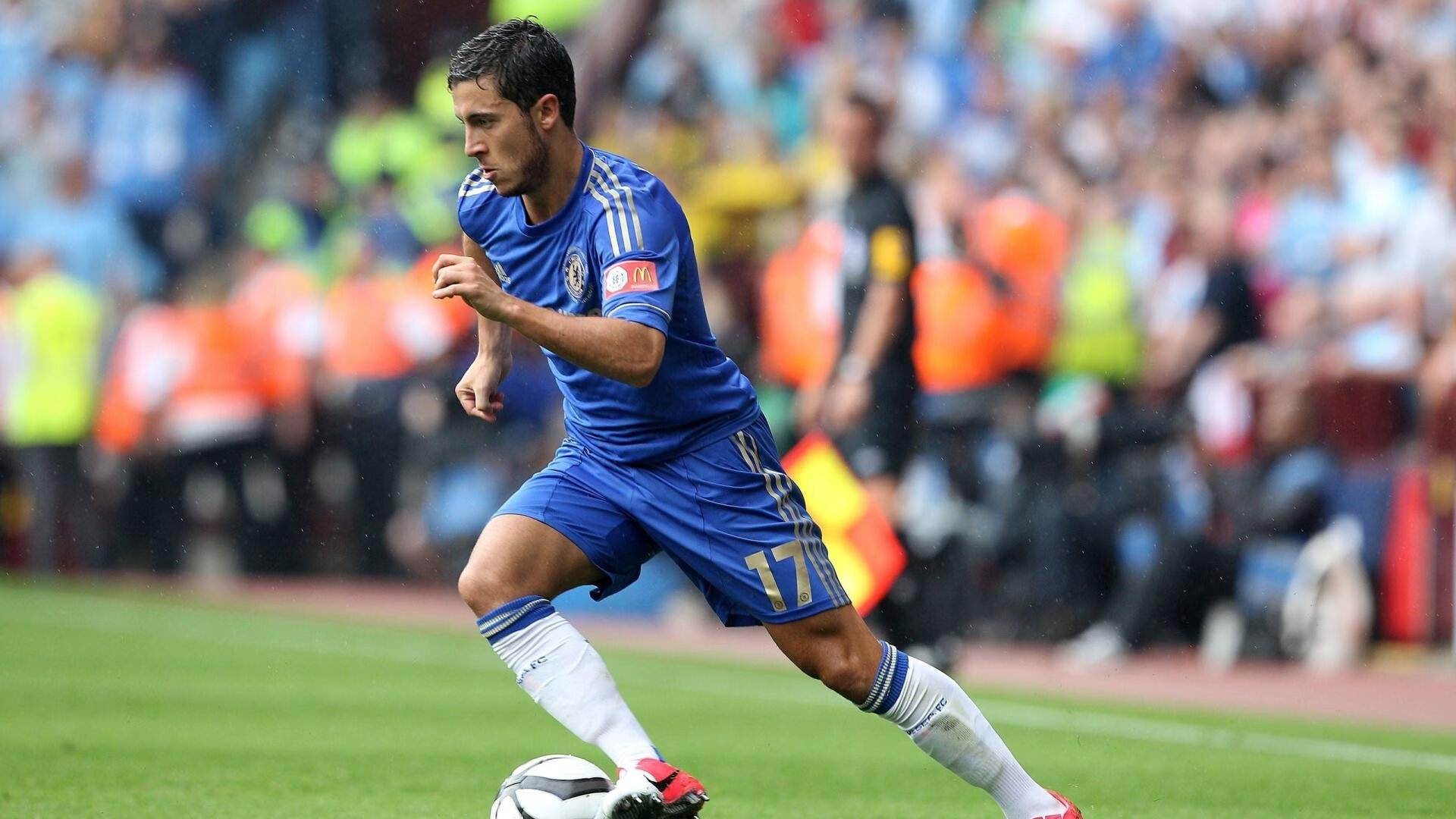 勇士队稳步前行，目标三连冠，勇士队的