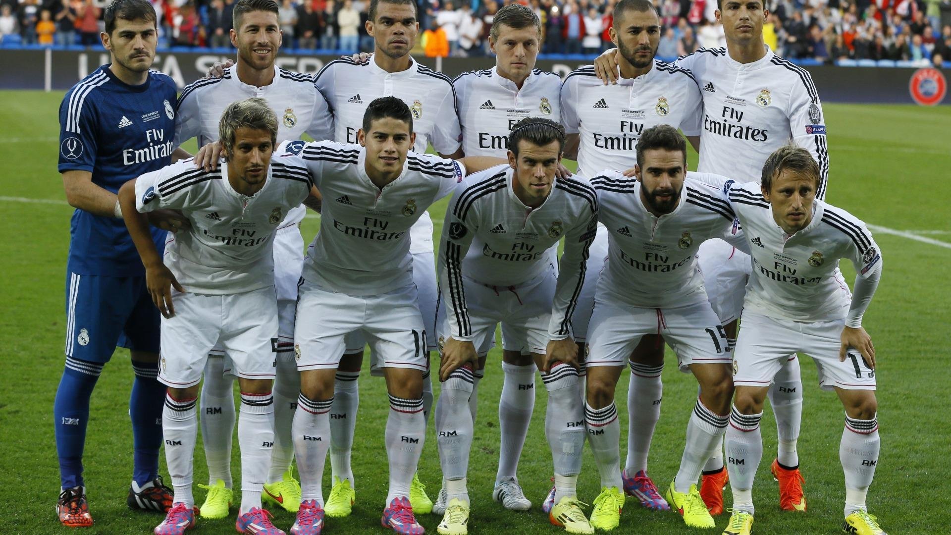 《FIFA》“虚拟足球”世界巡回赛,街头足球新体验!